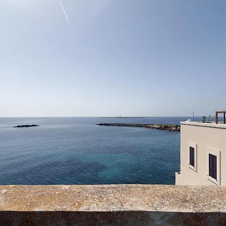 Frontemare Delle Sirene *