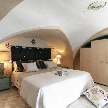 Frontemare Delle Sirene Apartament *